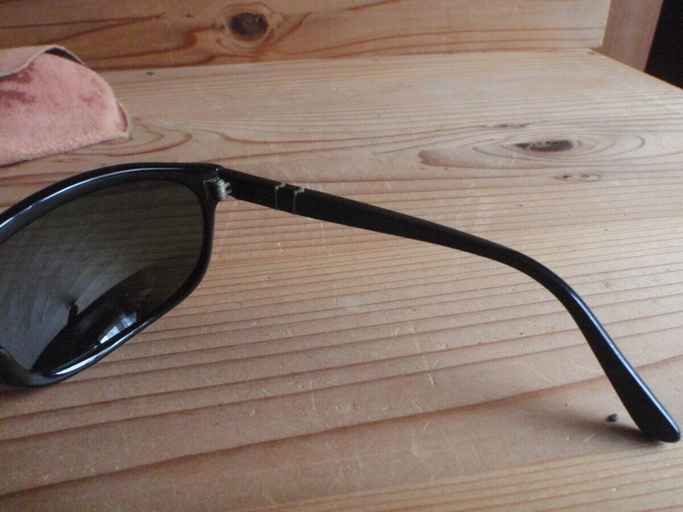 PERSOL RATTI 58230 Terminator 2 T2 Vintage Men's Black Sunglasses - Image 4 of 4