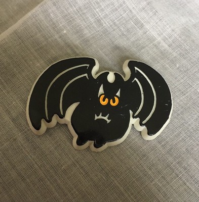 Vintage Hallmark Holiday Halloween Black Bat Pin Brooch Jewelry MC-15 ...