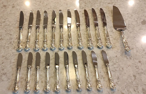 22 pc Chantilly by Gorham  Sterling Handle Serrated  Knives &Server