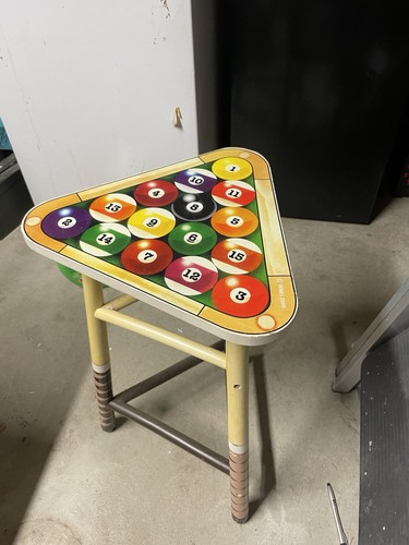 Vtg 2005 Pool Billiards Wooden Stool Billard Balls Triangle Style Bar Room Chair