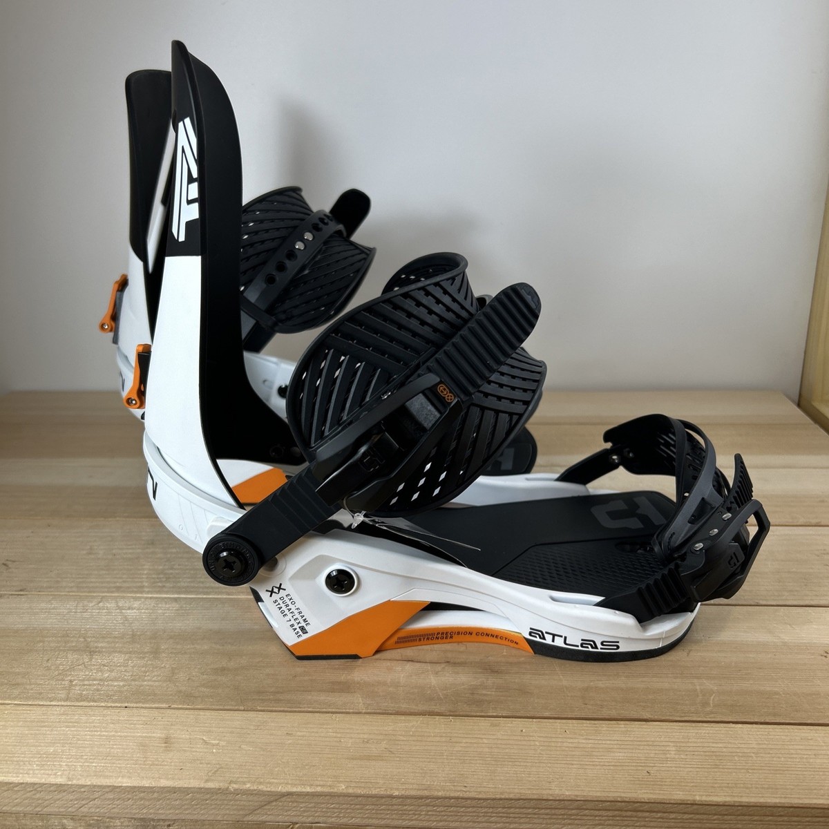 Union Atlas Snowboard Bindings Used 1x Size M White/Orange #EM121