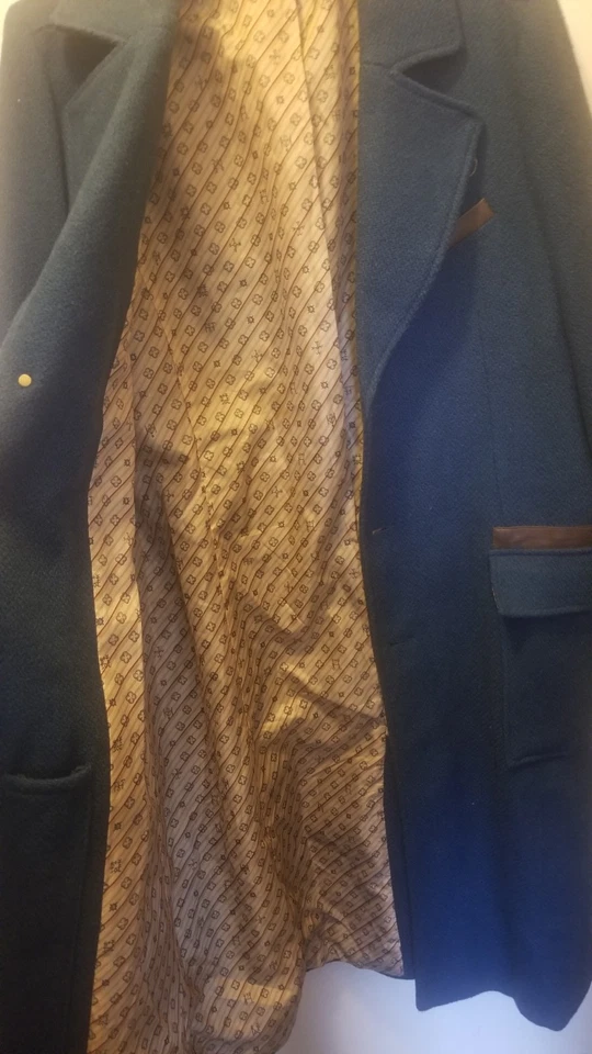 Nuevo Abrigo Newt Scamander Animales Fantásticos Original Hot Topic, Nunca Usado XL Foto 2 de 4