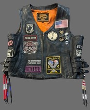 Classic Leather Biker Vest with 6 Pins 12 Patches, Women's XL Zip Closure Read