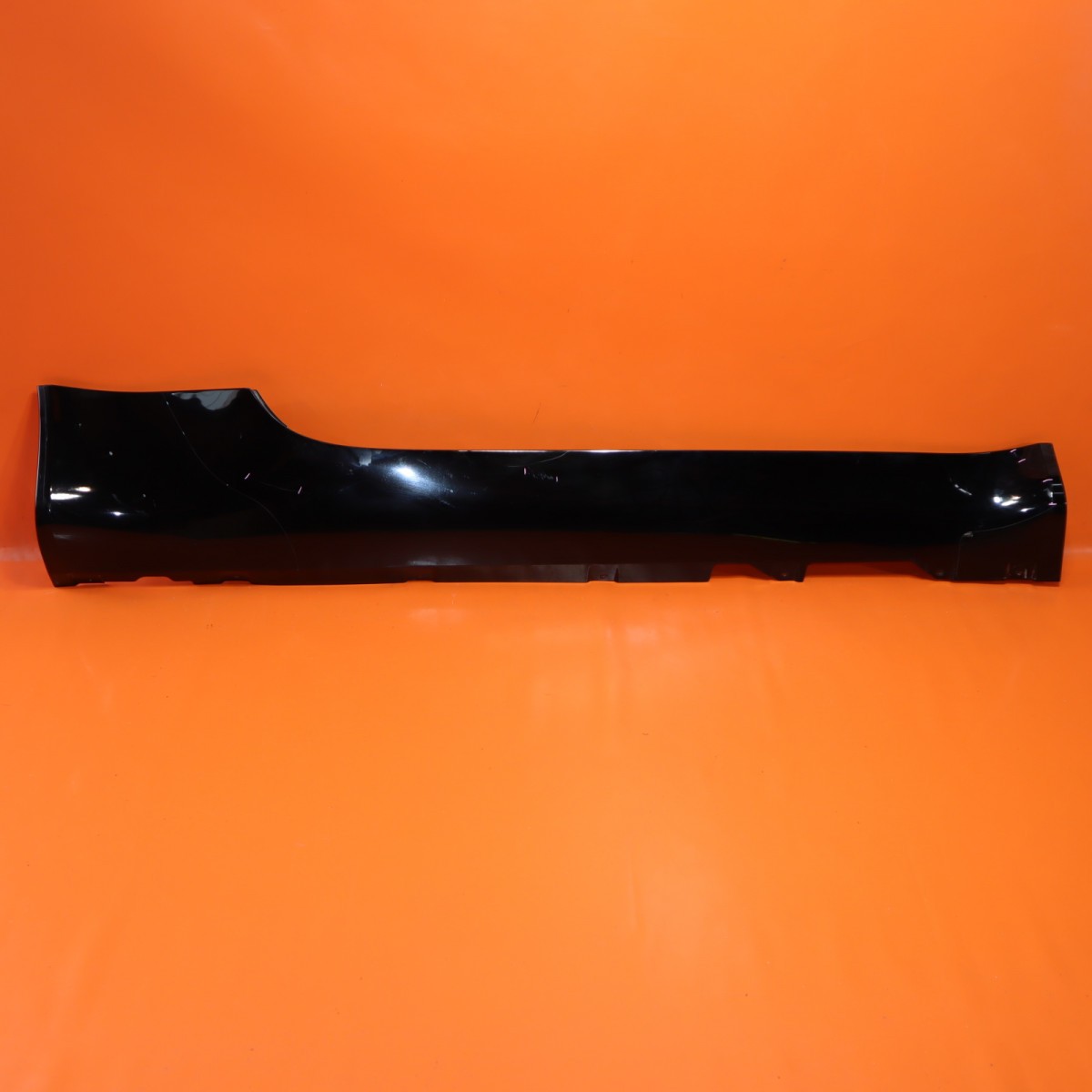 ASTON MARTIN VANTAGE ROCKER MOLDING RIGHT PASSENGER 2006 2007 2008 6G33-10608-AJ