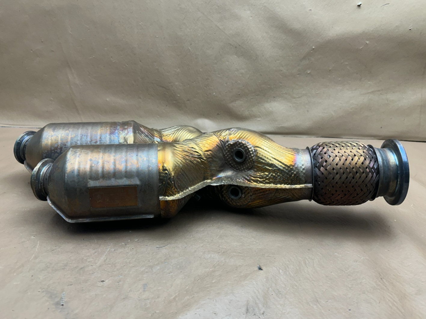 2018-2020 LAMBORGHINI AVENTADOR 6.5L V12 EXHAUST PIPE CATALYTIC CONVERTER OEM