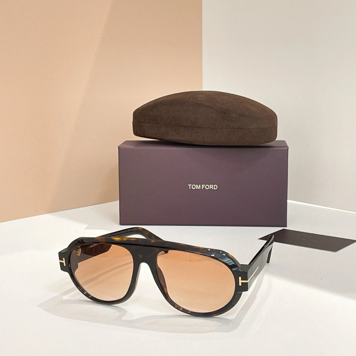Tom Ford TF-758 Delilah Sunglasses Black 01F Authentic New Tom Ford TF-758 Delilah Sunglasses Silver 28E Authentic New  main image 3
