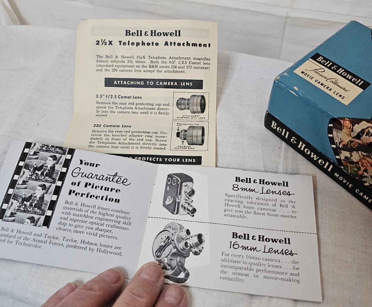 Vintage Bell & Howell Movie Camera Lens 2 1/2 x Telephoto Attachment Original B1