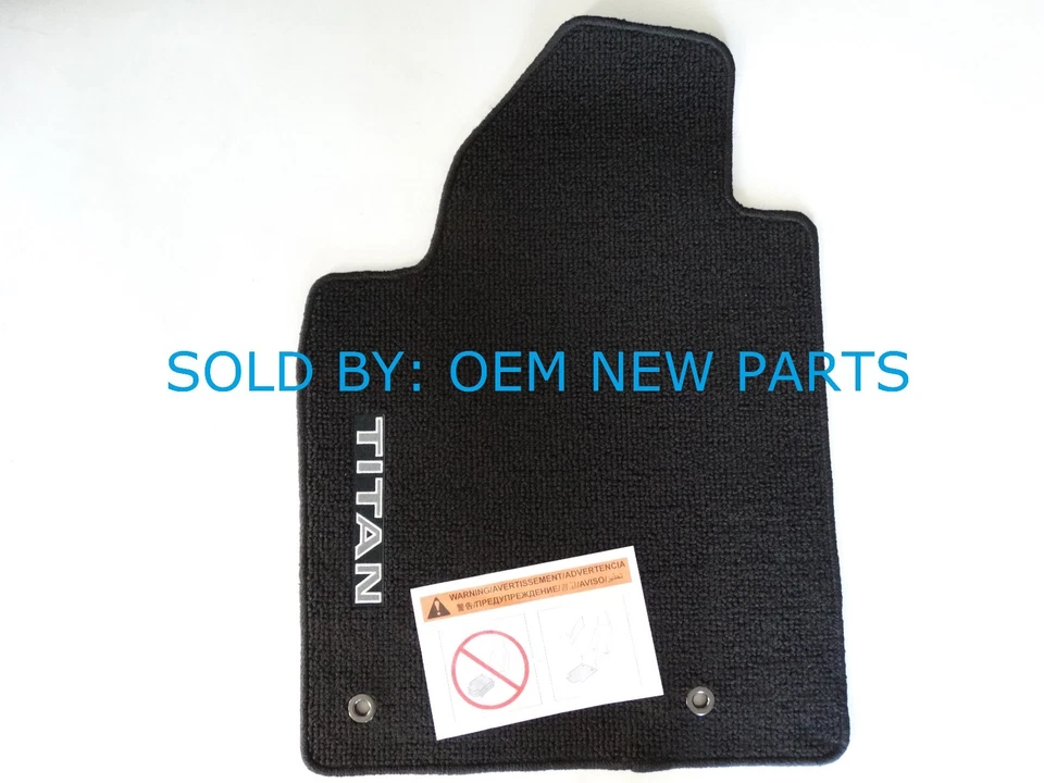 2008-2015 Nissan Titan KING CAB 4-Piece Carpet Floor Mat Set BLACK 185T8BLCKL  Foto 2 de 4