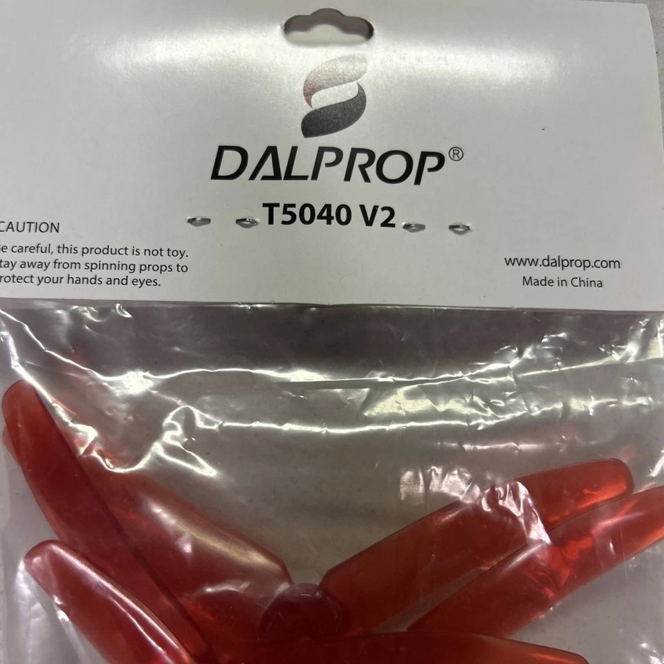NEW DALPROP T4045V2 Tri Blade Propeller 4pcsFPV Drone Red - Image 4 of 4