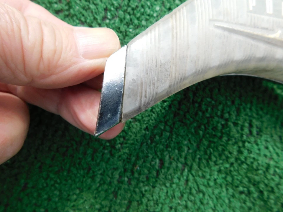 1958 Pontiac Star Chief horn button 58 Foto 3 de 4