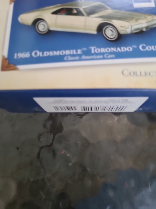 1966 Oldsmobile Toronado Coupe Christmas Ornament 2004 Hallmark's RCC-223