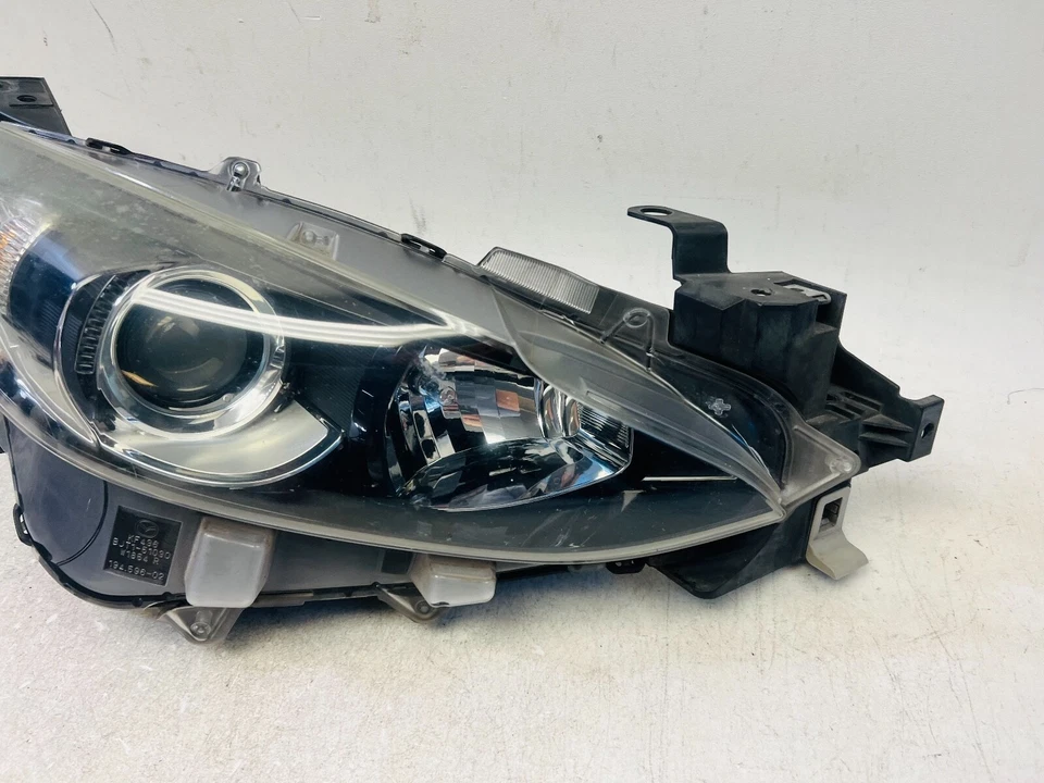 Faro halógeno delantero derecho derecho Mazda 3 2014 2015 2016 OEM BPW951030A BJT151030 Foto 2 de 4