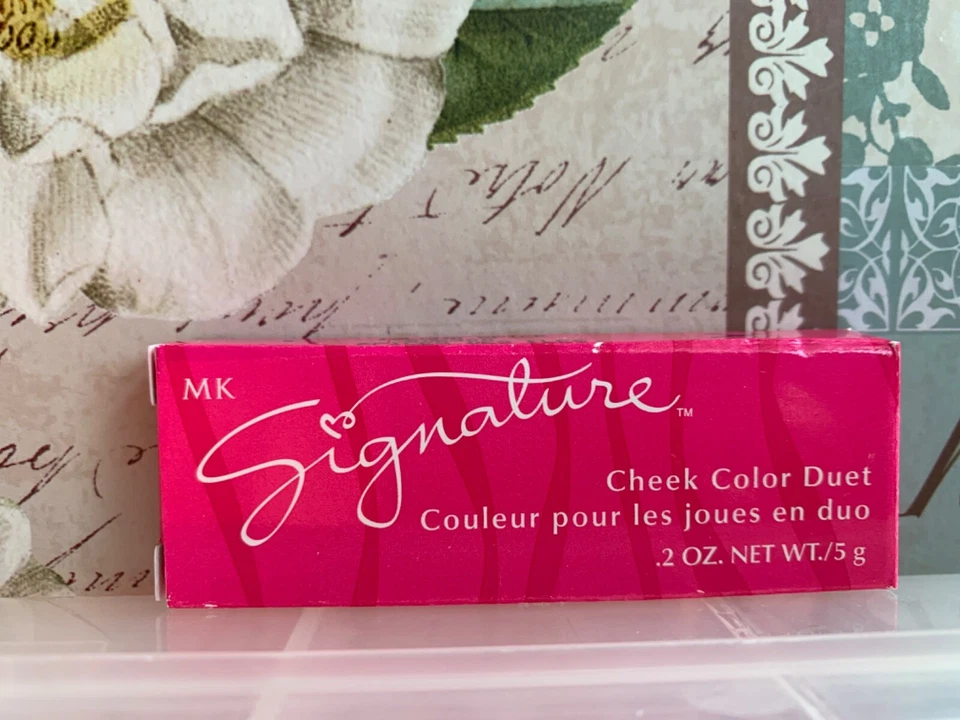 Mary Kay Signature Cheek Color - You choose shade - DISCONTINUED New in box - Image 3 of 3