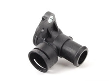 Nuevo sistema de refrigeración del motor AUDI Q3 8U conexión brida 06J121132G