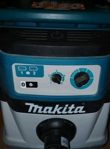 Makita DVC864L Akku-Staubsauger 2x18V AWS Staubsauger Trockensauger L-Klasse