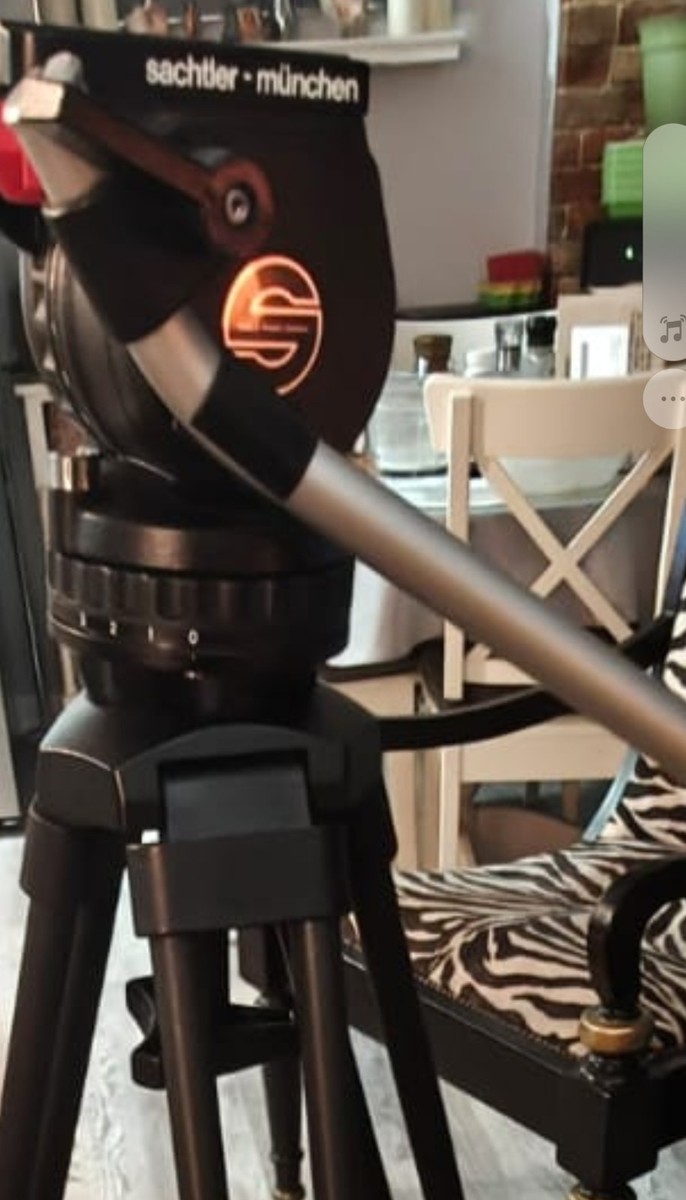 Sachtler Video 14 II fluid head. It is designed for professional