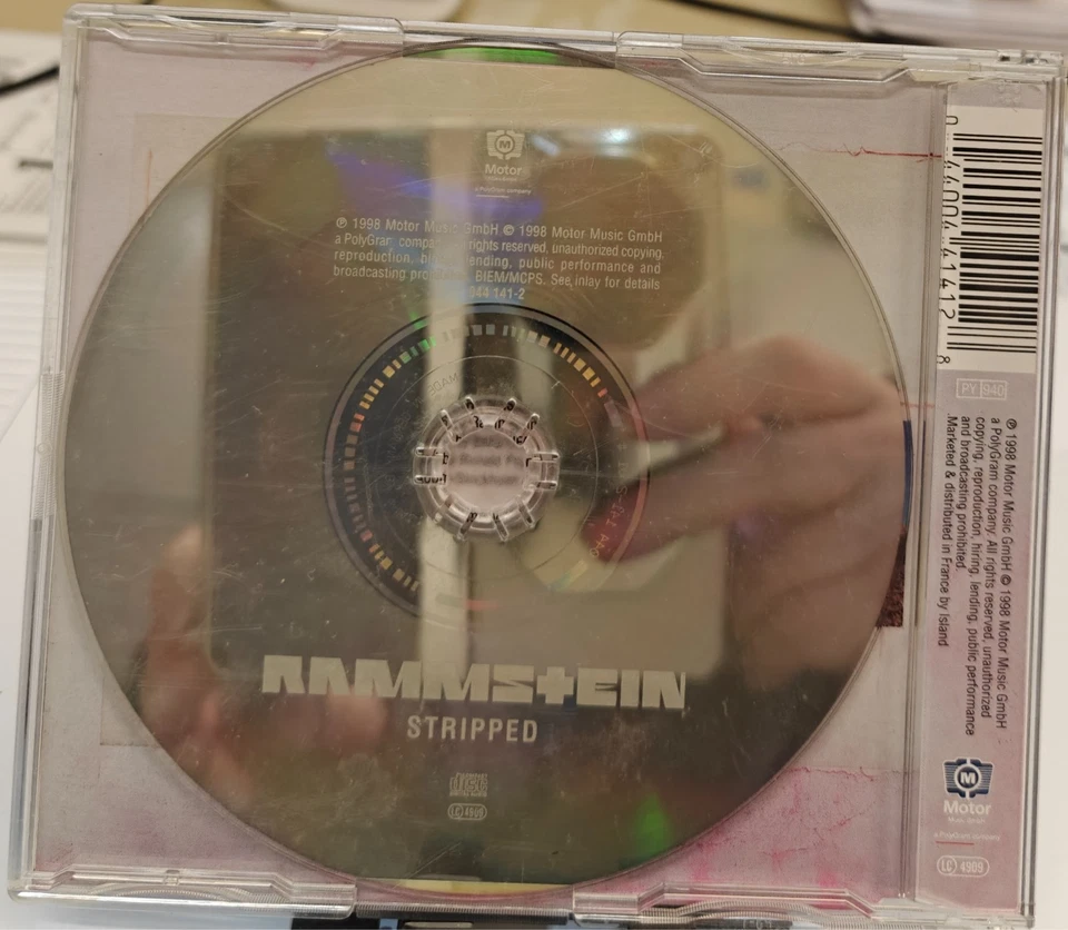 RAMMSTEIN - STRIPPED - Bild 2 von 3