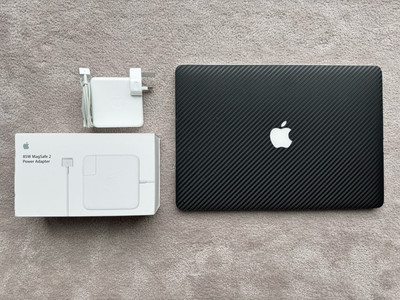 MacBook本体 MacBook Pro 15in Mid2015 Core i7 1TB SSD MacBook Pro (Retina, 15-inch, Mid 2015) - Technical Specifications