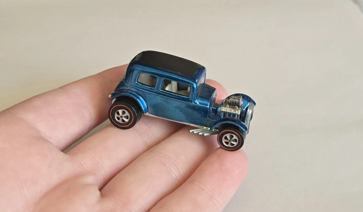 Hot Wheels Ford 1932 Vehicle Year Vintage Manufacture Diecast Cars
