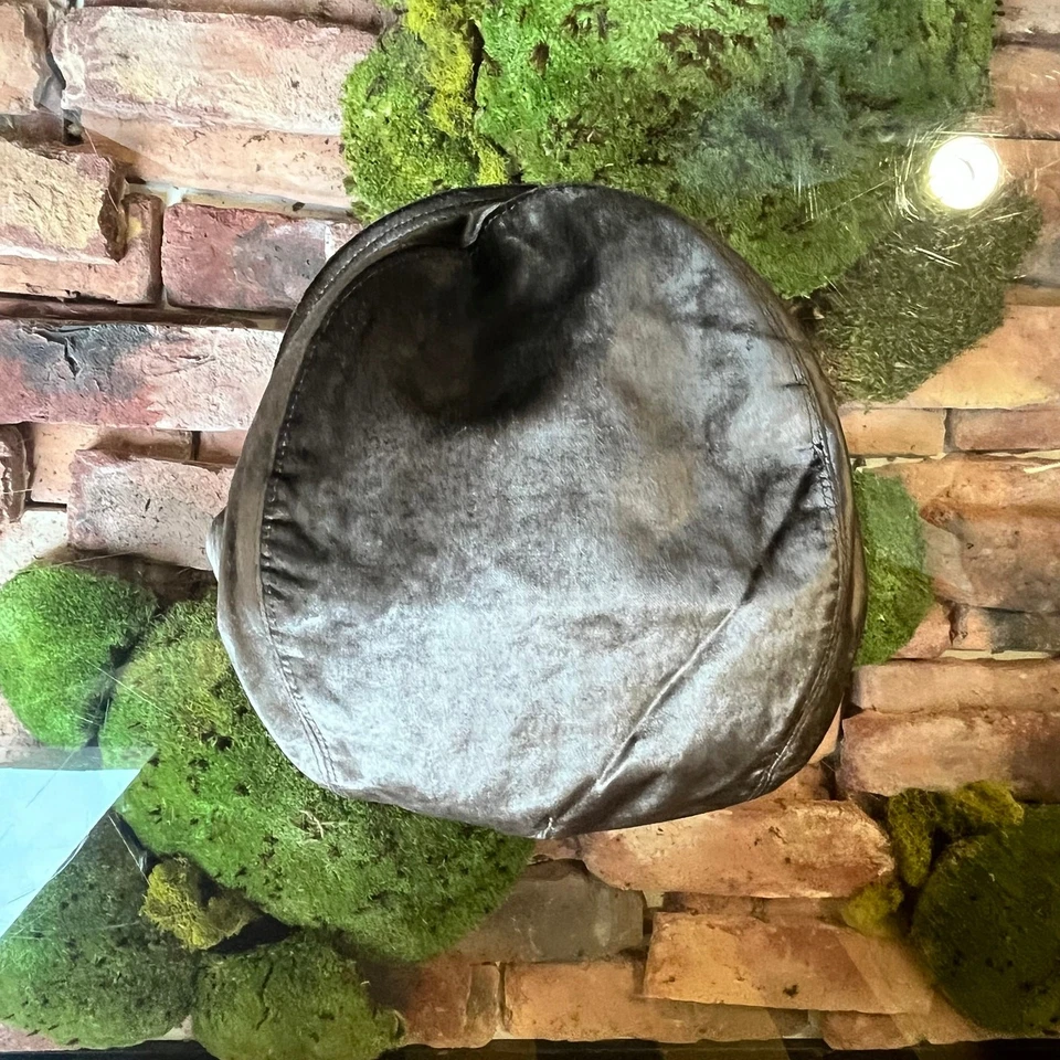 DOLCE & GABBANA Newsboy Hat Gray Velvet Hat SZ58 - Image 3 of 4