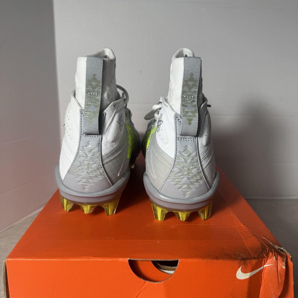Nike Alpha Huarache 7 Elite LAX Lacross Shoes Cleats CJ0224-103 Men Size 11 NIB Nike Alpha Huarache 7 Elite LAX White Lacrosse Cleats CJ0224  main image 3