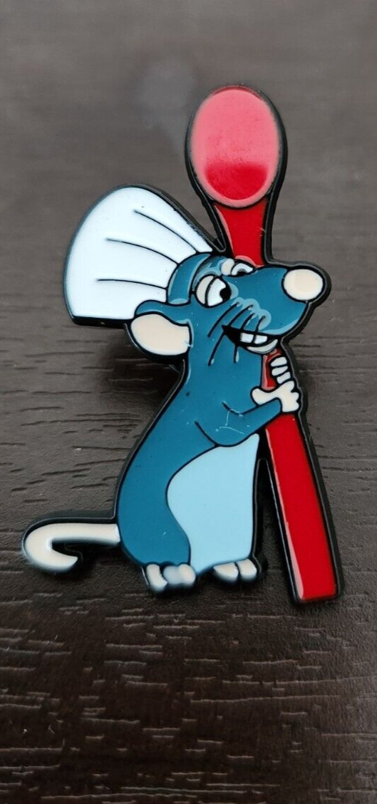Ratatouille Mouse Lapel Pin Rat Chef Wood Spoon Badge Brooch Accessories Jewelry
