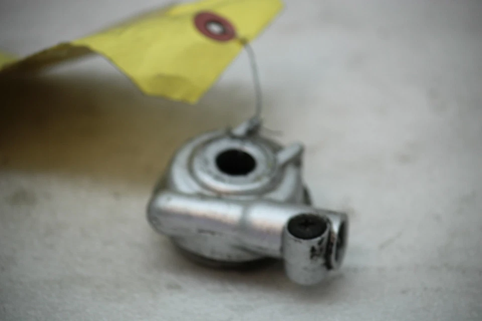 2012 Sym Classic 150 Speedometer Drive Gear Speed Hub #E-126K - Image 2 of 4