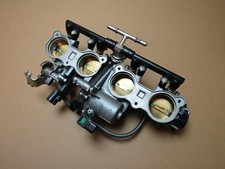 Yamaha YZF-R1 60th Anniversary 2016 throttle bodies (5954)