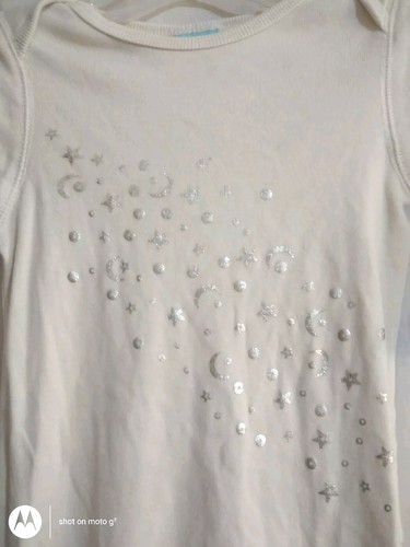 6-12 month Old Navy girl silver moon & star long sleeve romper - Picture 2 of 5