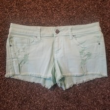 Sneak Peek - Womens Size M - Low Rise Cutoff Distressed Shorts Light Green