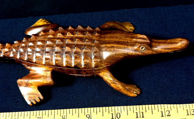 VTGHand-Carved Wooden Alligator /Crocodile Folk Art, Striped, Textured 13"X 4.5"