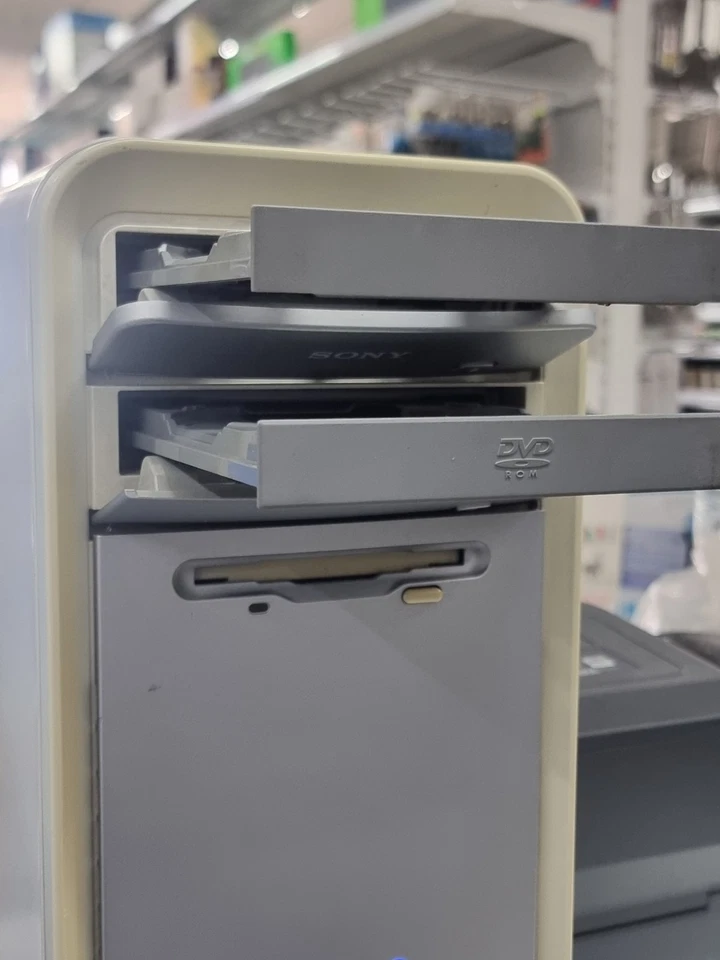 Sony Vaio PCV-RS502 Desktop Retro Pentium 4 3.0GHz 3,25GB DDR1 ATI Radeon - Immagine 4 di 4