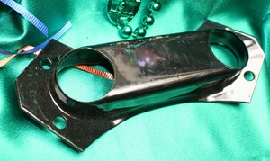 Corvette-1956-1957-1958-1959-1960-Transmission-crossmember-Retainer-1954-1962