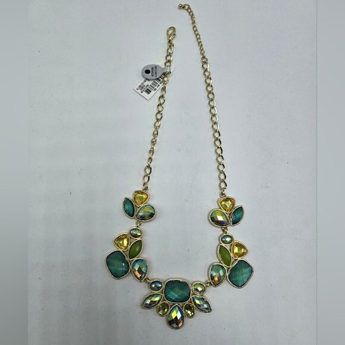 NWT Style & Co Bracelet Earrings Necklace Set Jewelry Set Rhinestone Gold Tone - Picture 3 of 10