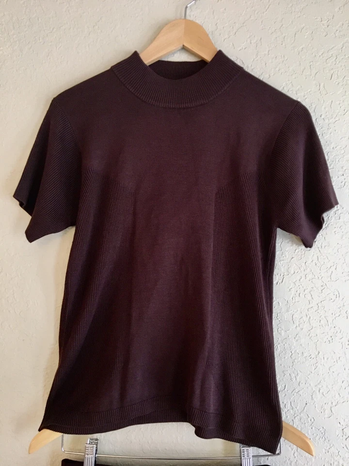 Falda VOTRENOM Paris Púrpura 2 Piezas Talla 38 Top Talla M Excelente Foto 3 de 4