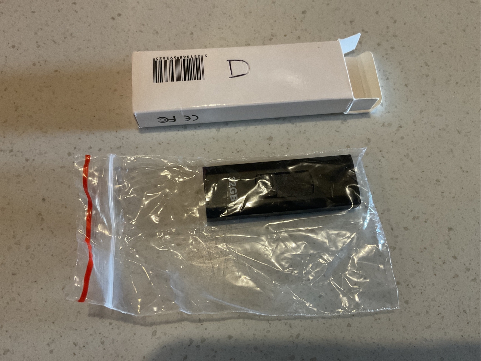 Busbi 32GB Sliding USB Drive - Black for sale online | eBay