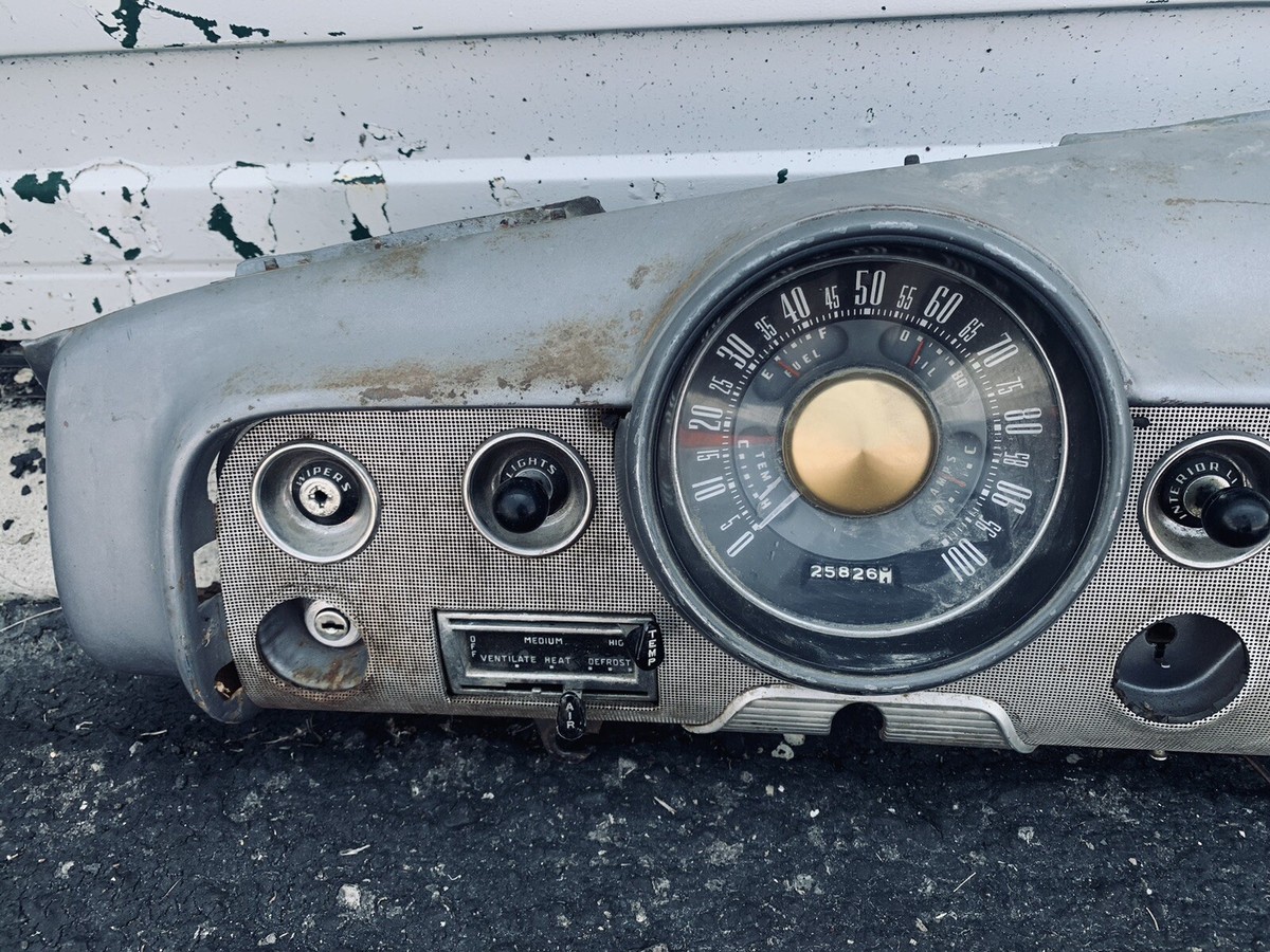 1951 Ford Passenger Car Dash Dashboard Gauges Trim Speedometer OEM