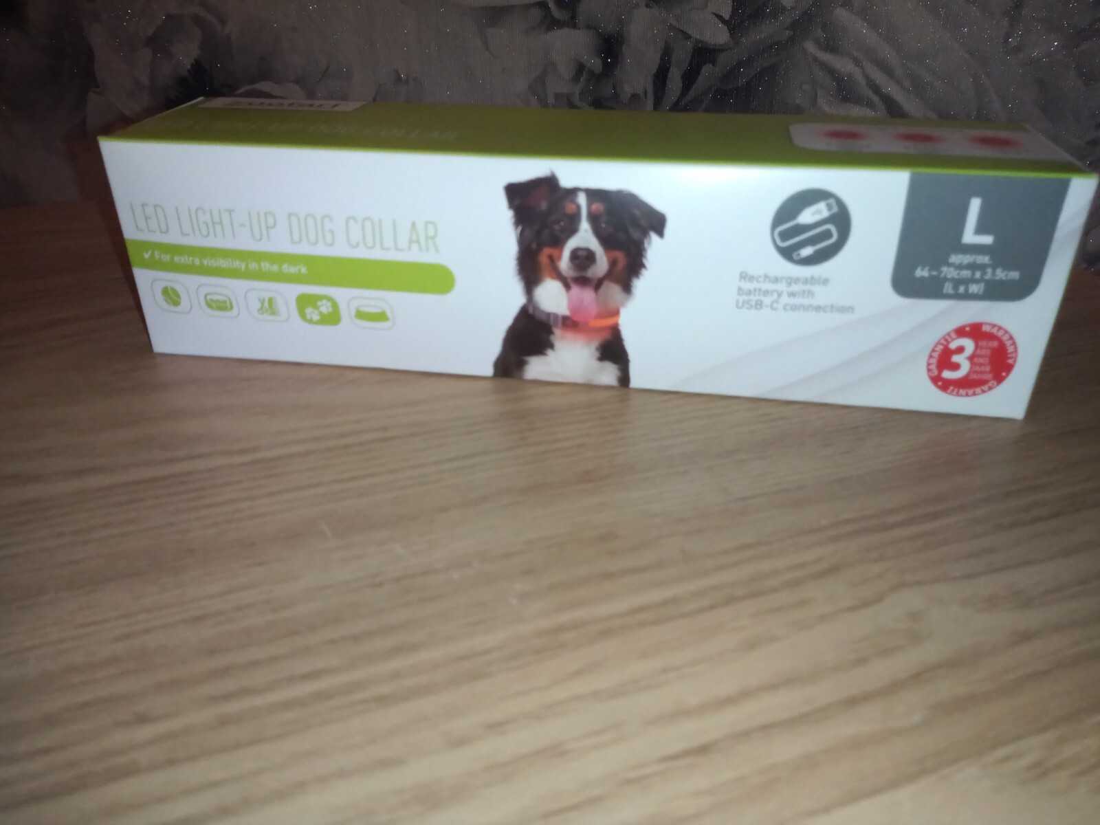 Zoofari Light up LED Dog Collar Large Size Chargable Flashing or