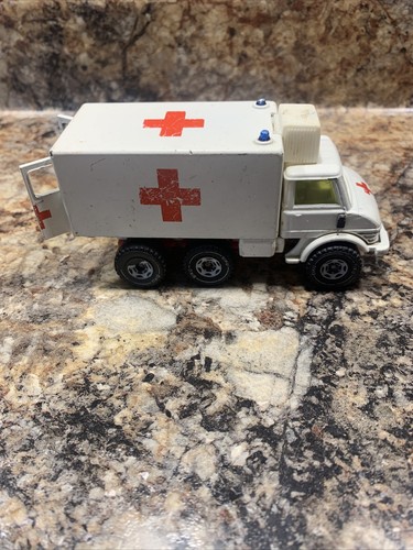 Vintage SIKU Unimog Mercedes First Aid Vehicle HH E-14 Doors Open Cool Unit VTG - Picture 4 of 12