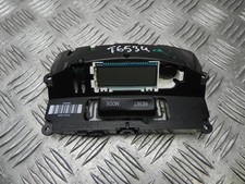 Uhr Mercedes-Benz M-CLASS 2002 A1635405211 Uhr Mercedes-Benz M-CLASS 2002 A1635405211