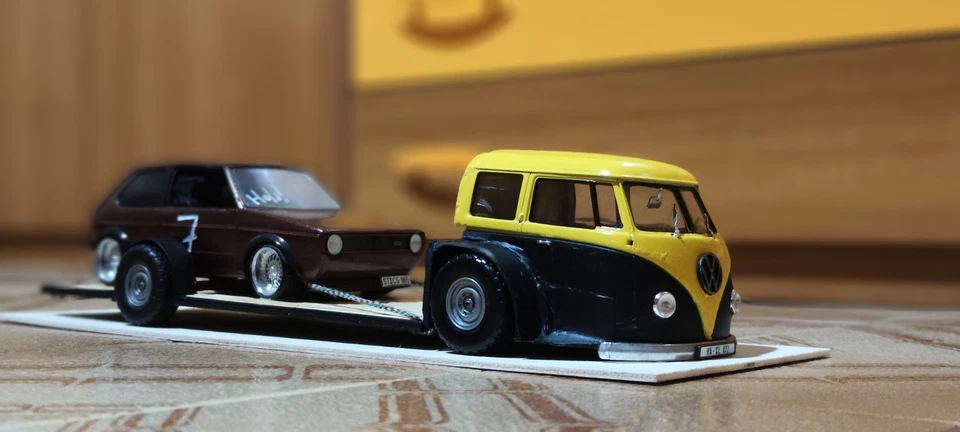 Volksvagen Combi + Golf 1/18 Modificate - Immagine 2 di 4