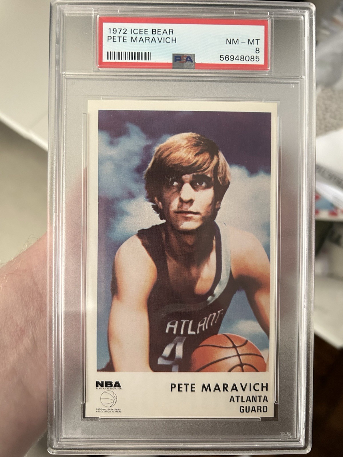 1972 ICEE BEAR PETE MARAVICH PSA 8 NBA ATLANTA RARE