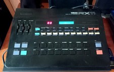 Yamaha RX 11 Drum Machine
