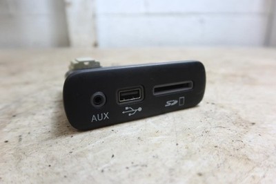 2015 2016 Dodge Challenger Charger OEM USB Aux SD Card Port Media Hub 68206384