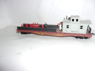 D4 (HO) Pemco Union Pacific DS 1038 Maintenance 102 Car Flat Deck - w ...