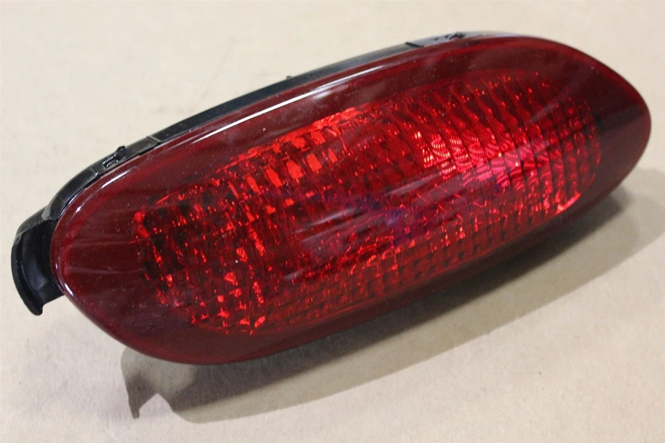 01-03 Oldsmobile Aurora Lamp 25658419 Left REAR Fog Lamp Back Up Light GM OEM - Image 2 of 4