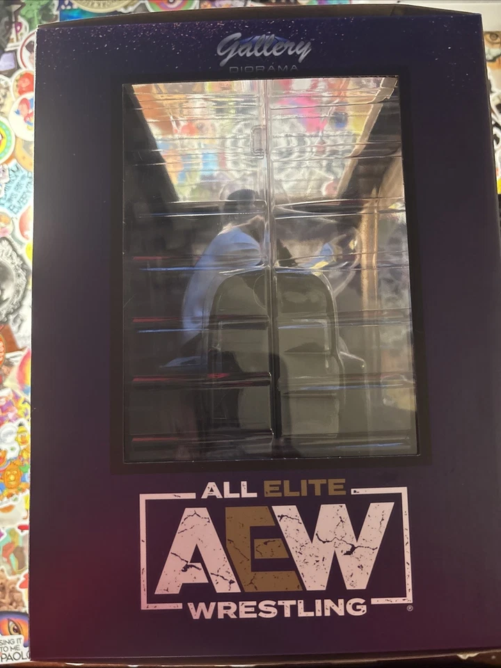 CM Punk Diamond Select Figure PVC Statue AEW Diorama Gallery WWE - Image 3 of 4