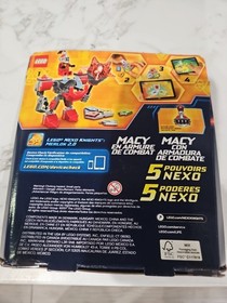 LEGO NEXO KNIGHTS: Battle Suit Macy (70363) and Battle Suit Clay set (70362)