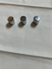 3 Small Chrome Knurled Flat Top Guitar Knobs for Split Shaft Pots