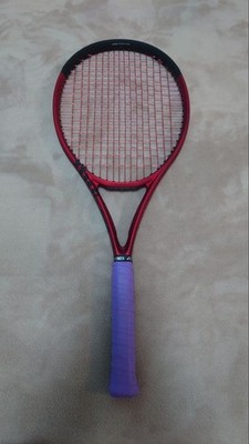 Wilson Clash 100 Pro tennis racket 310g 16x20 string pattern